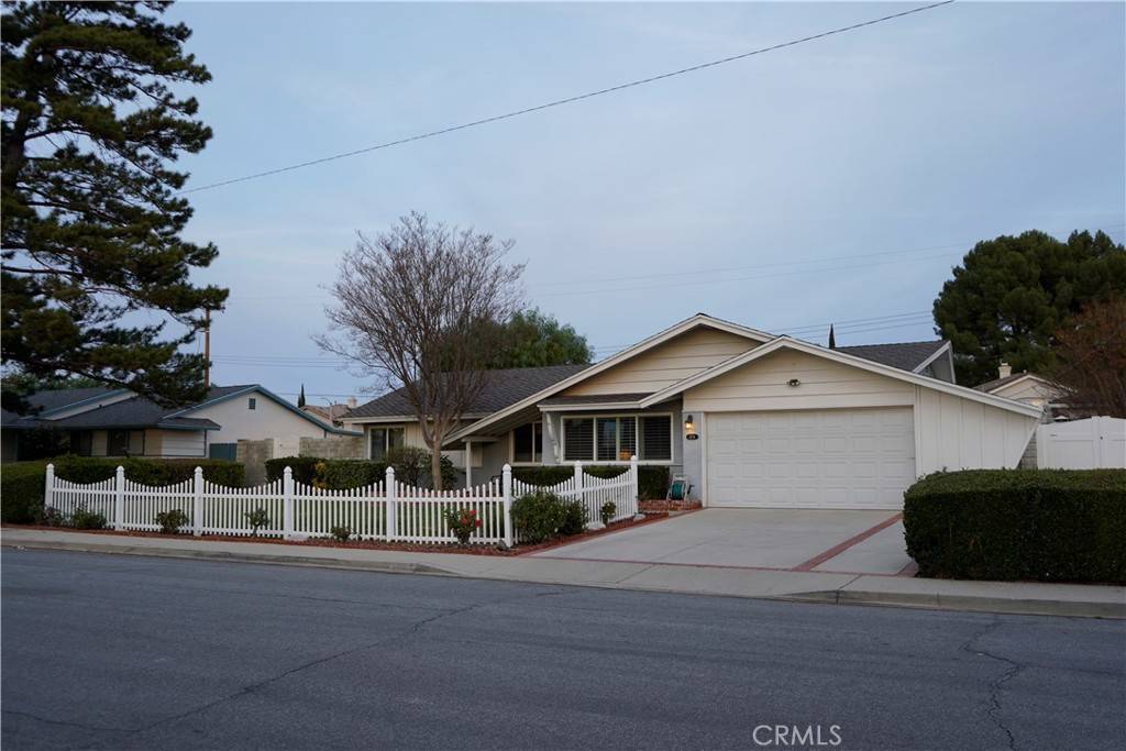 Simi Valley, CA 93065,1274 Valjean Ave