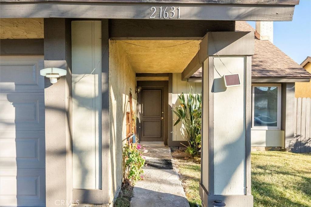 Saugus, CA 91350,21631 Grovepark DR
