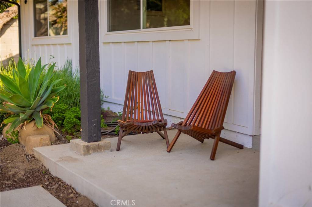 Ojai, CA 93023,1994 E Ojai AVE