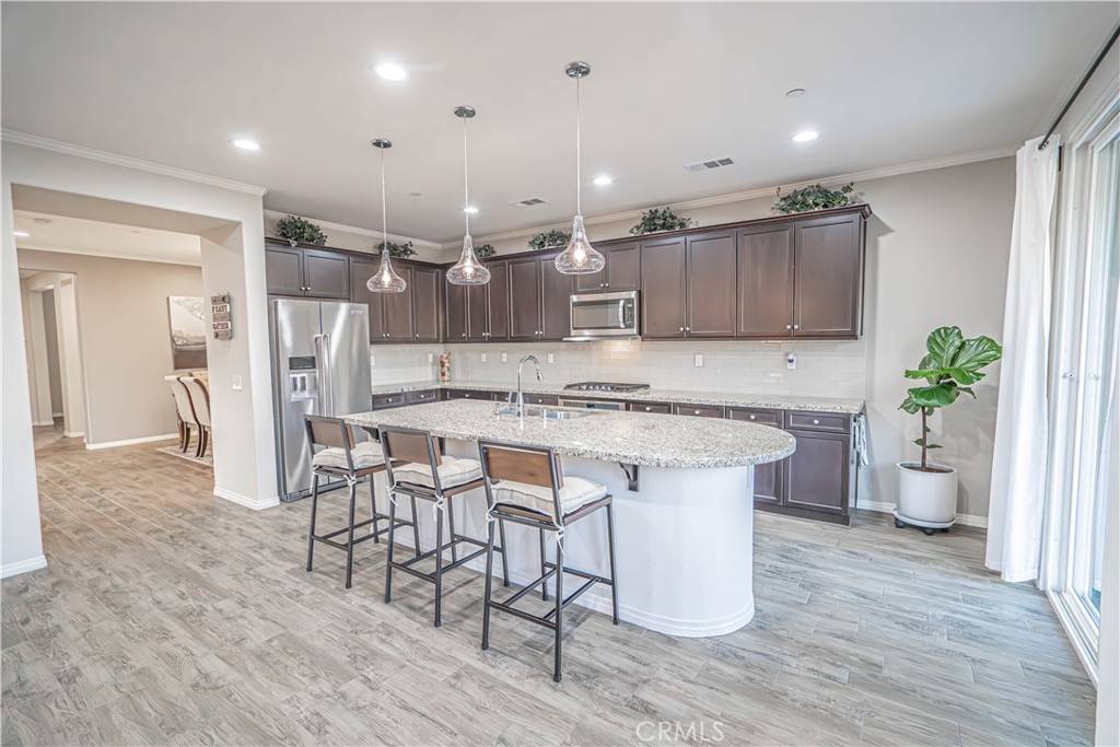 Saugus, CA 91350,27307 Ardella PL