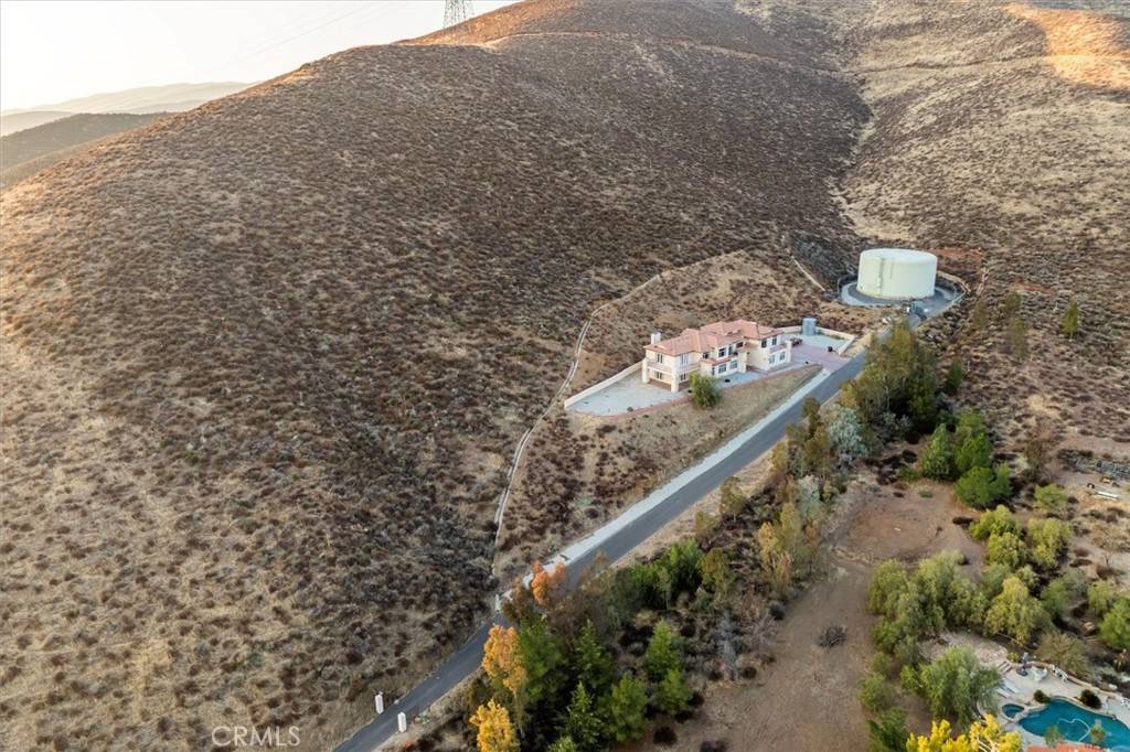 9455 Hierba RD Agua Dulce, CA 91390