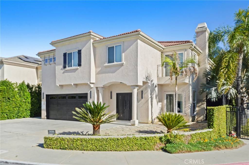 North Hollywood, CA 91605,7636 Coldwater Canyon CT