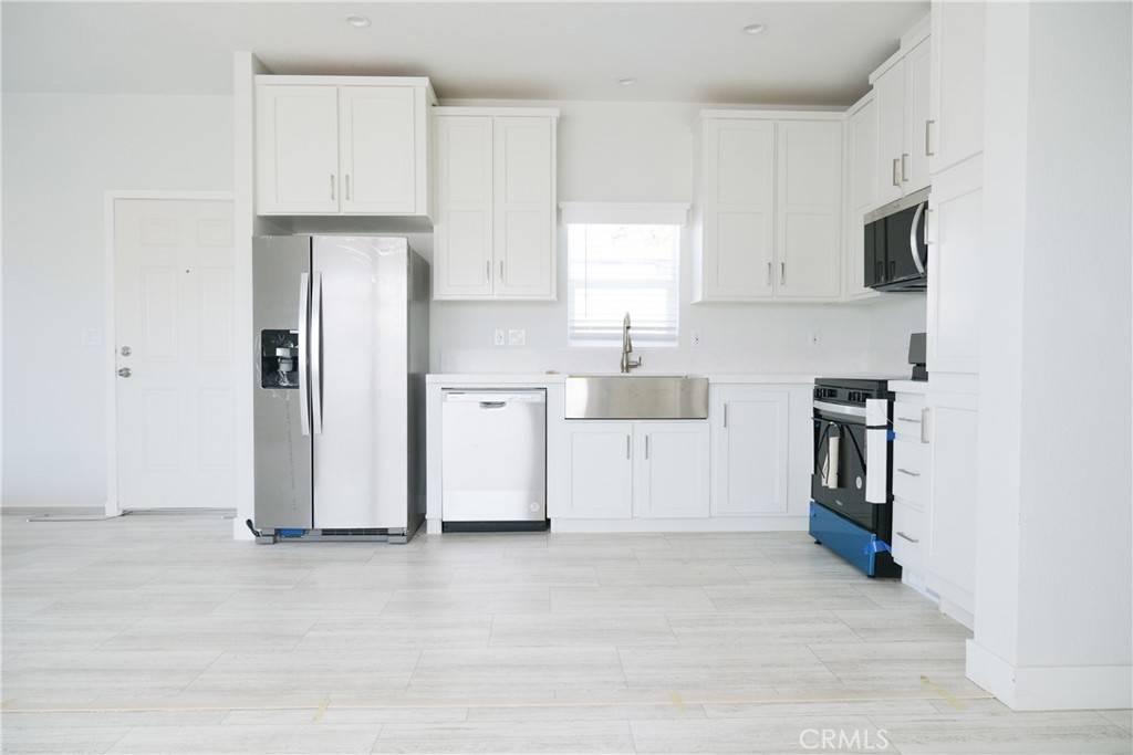 Garden Grove, CA 92843,13096 Blackbird #82