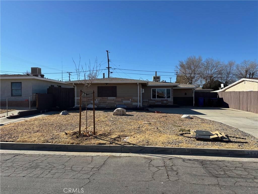 Palmdale, CA 93551,38809 Juniper Tree RD