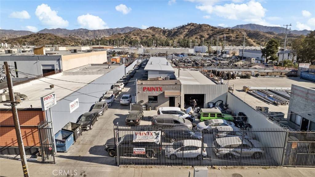 Sun Valley, CA 91352,9118 Glenoaks BLVD