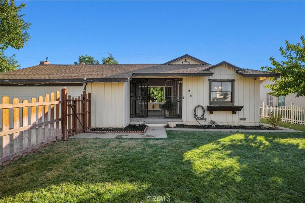 Lancaster, CA 93534,916 W Avenue J8