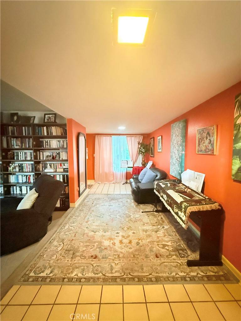 Sherwood Forest, CA 91325,17033 Rayen ST