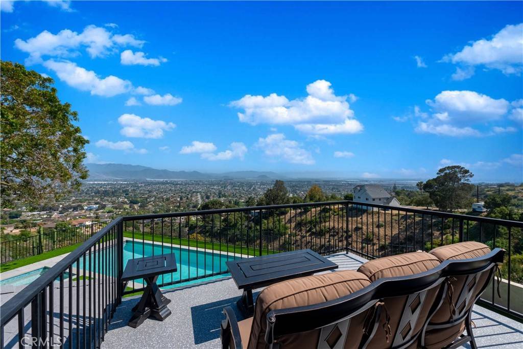 Camarillo, CA 93010,650 W Highland DR
