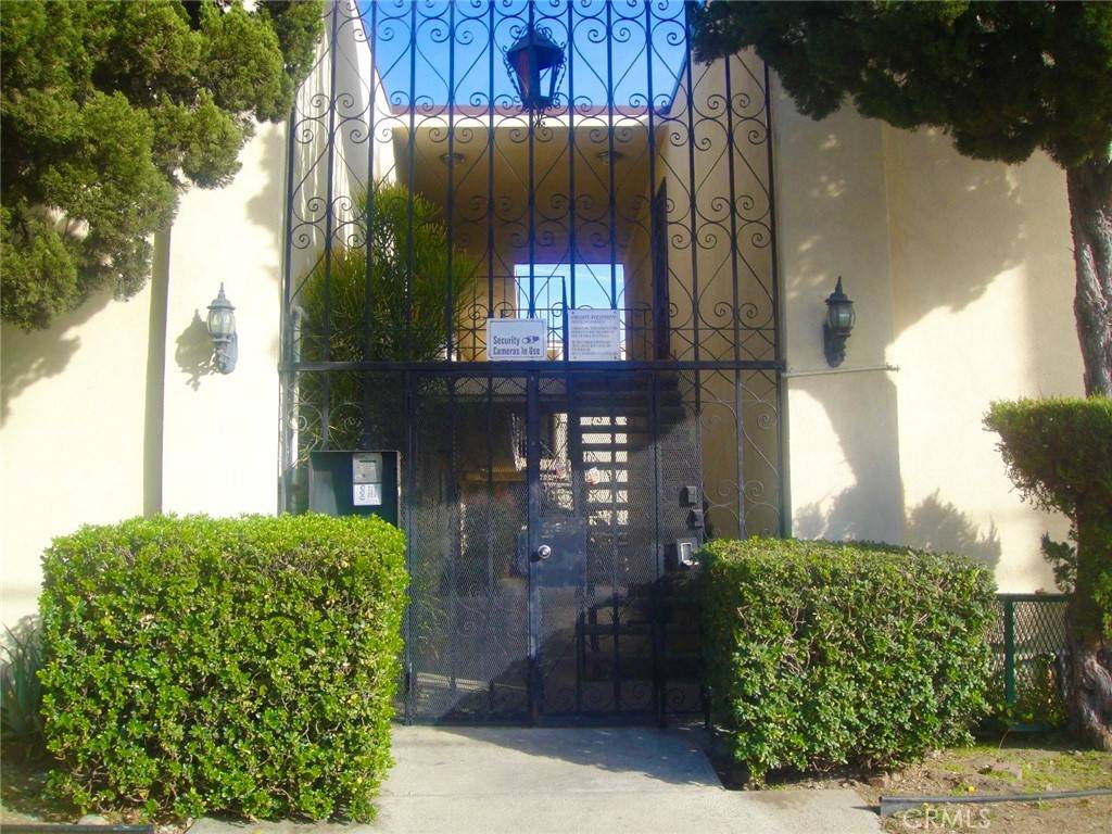 North Hollywood, CA 91605,7826 Laurel Canyon BLVD #3