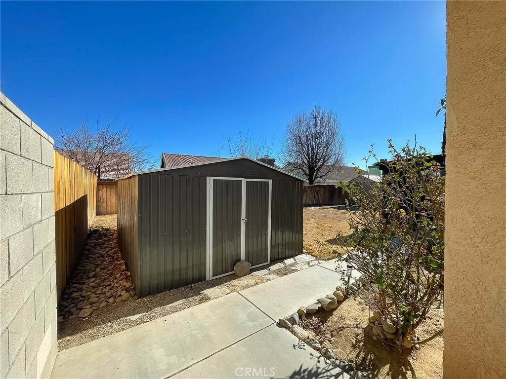 Lancaster, CA 93534,45650 Victoria AVE