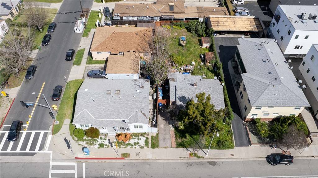 North Hollywood, CA 91601,11649 Burbank BLVD