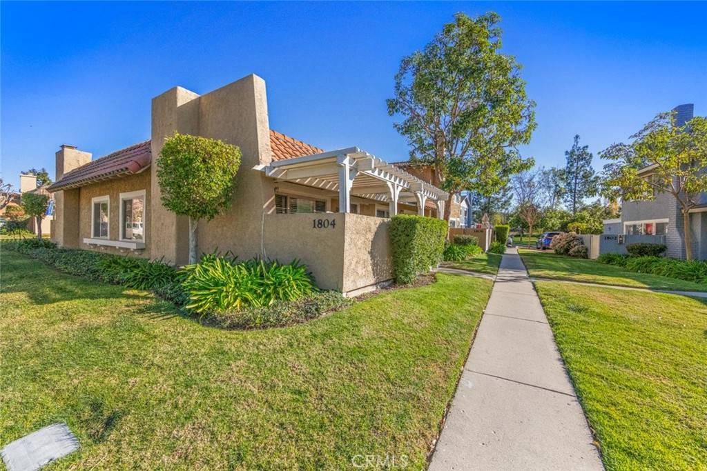Thousand Oaks, CA 91362,1804 Aleppo CT