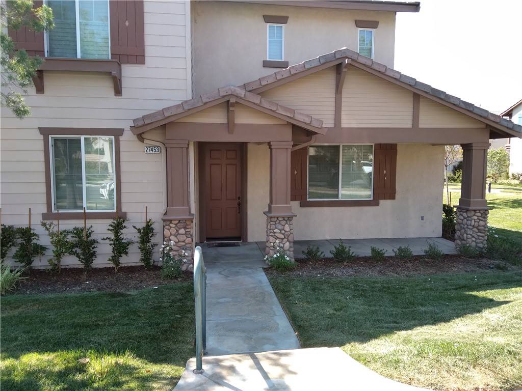 Valencia, CA 91354,27453 Acacia DR