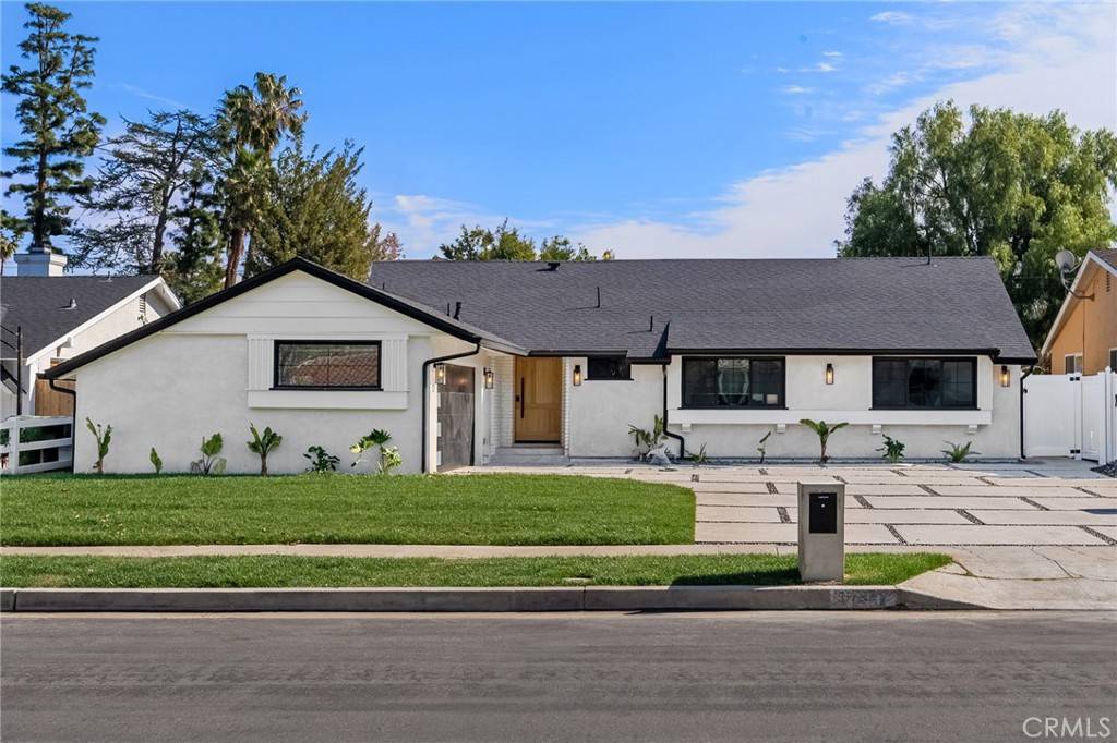 Woodland Hills, CA 91367,5722 Le Sage AVE