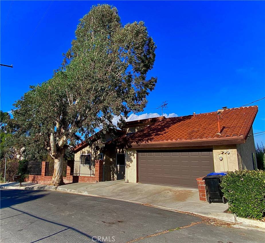 Woodland Hills, CA 91364,5168 Campo RD