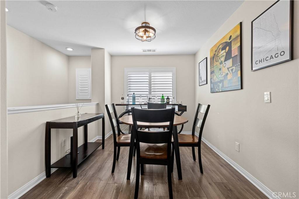Saugus, CA 91350,28454 Santa Rosa Lane
