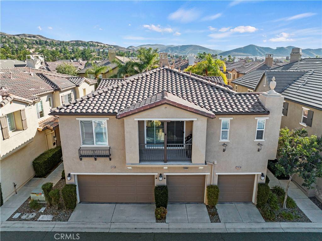 Saugus, CA 91350,28454 Santa Rosa Lane