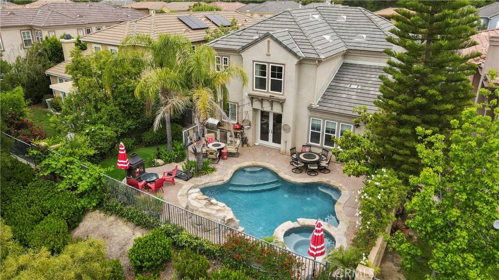 Valencia, CA 91381,26844 Peppertree DR
