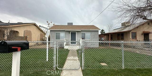 Bakersfield, CA 93304,531 7th ST