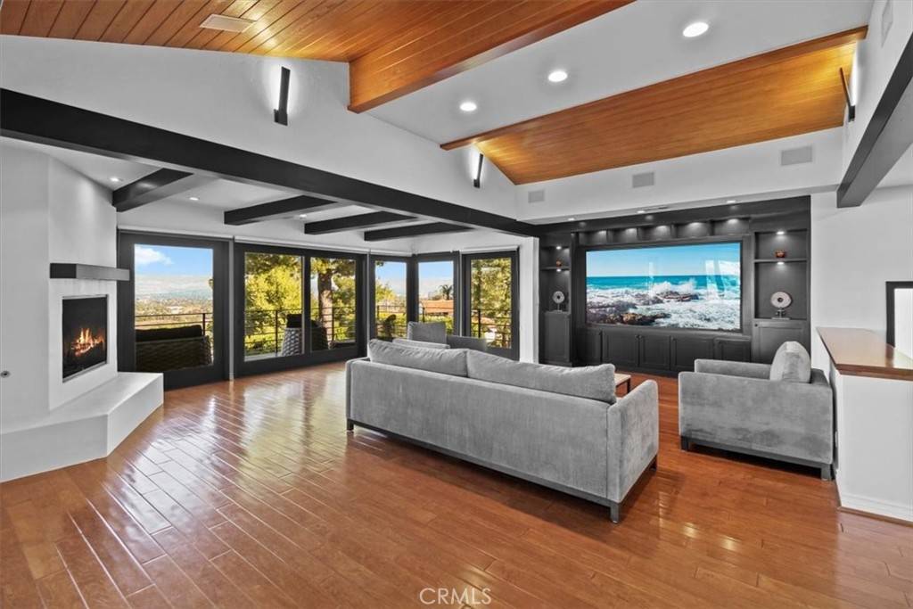 Calabasas, CA 91302,23845 Park Belmonte