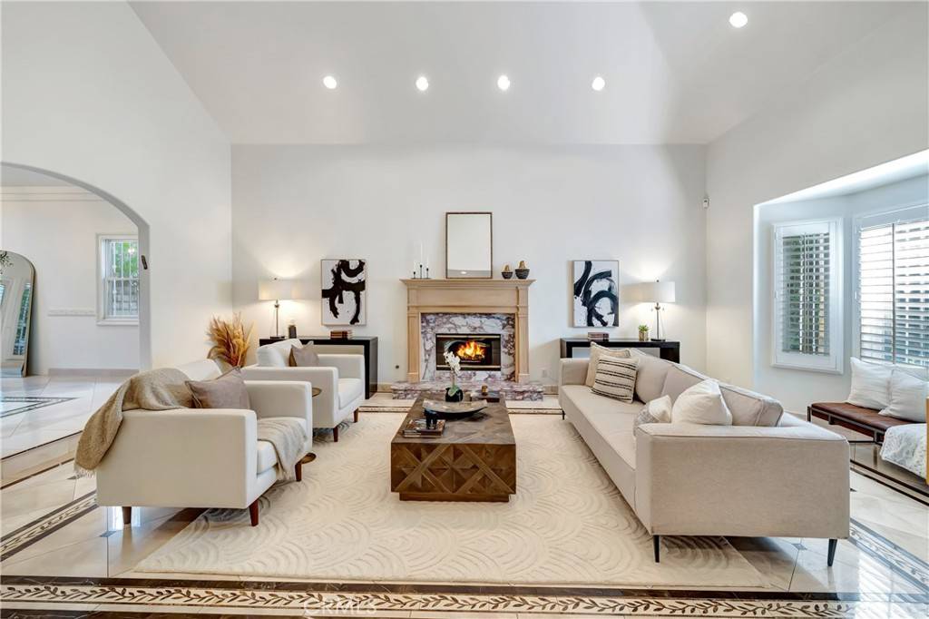 Valley Village, CA 91607,12223 Otsego ST