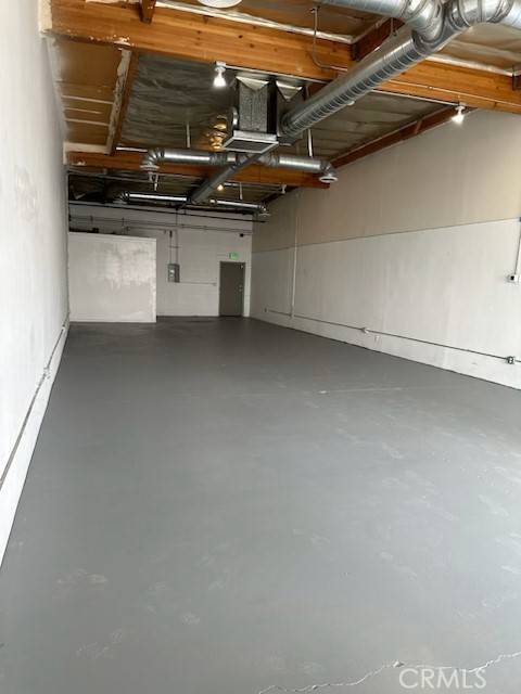 Chatsworth, CA 91311,20930 Lassen