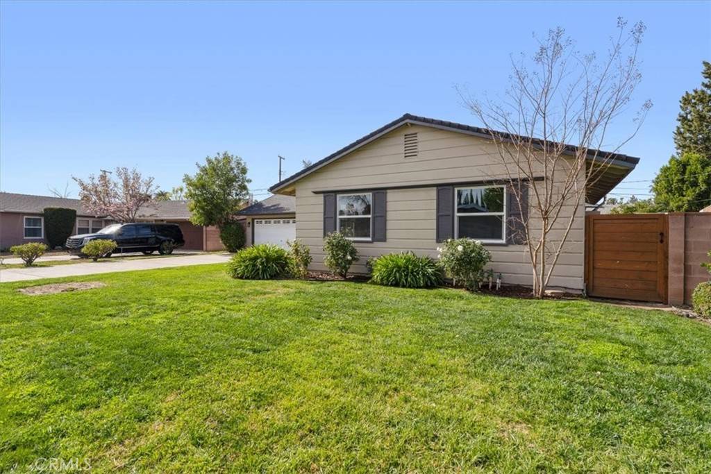 West Hills, CA 91307,7349 Sale AVE
