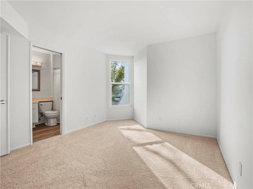 Simi Valley, CA 93065,1124 Tivoli LN #154