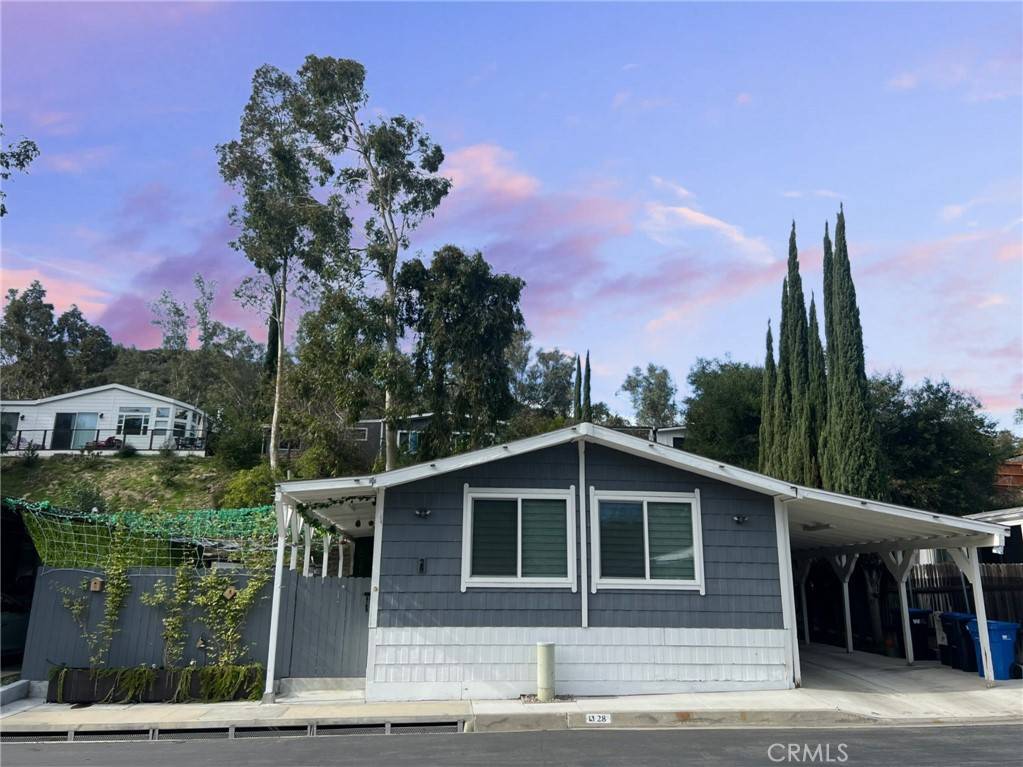 Calabasas, CA 91302,23777 Mulholland Hwy Spc 28