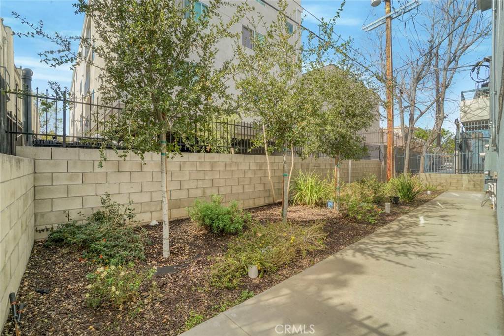 7313 Milwood AVE Canoga Park, CA 91303