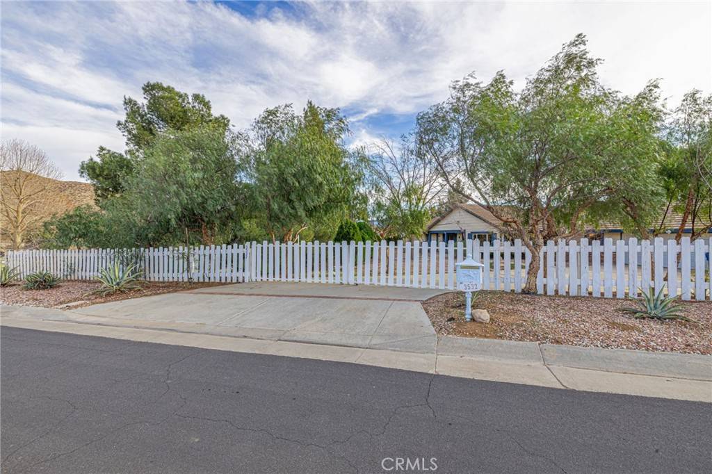 Acton, CA 93510,3532 Bandell ST