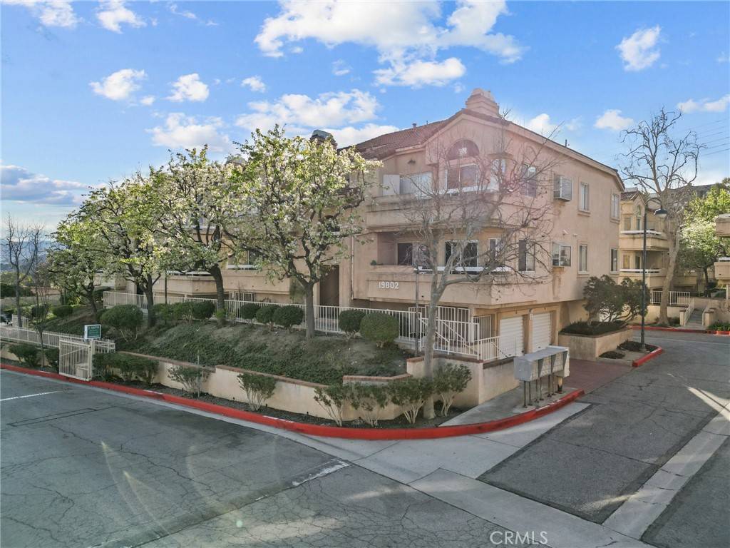 Newhall, CA 91321,19802 Sandpiper PL #14