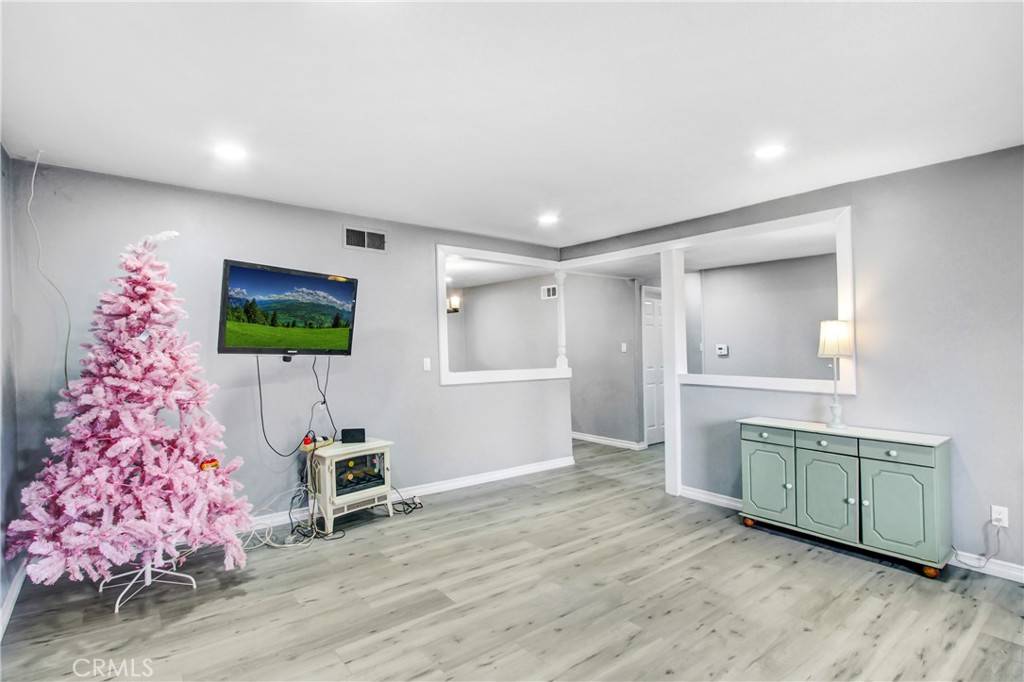 2255 Fig ST Simi Valley, CA 93063