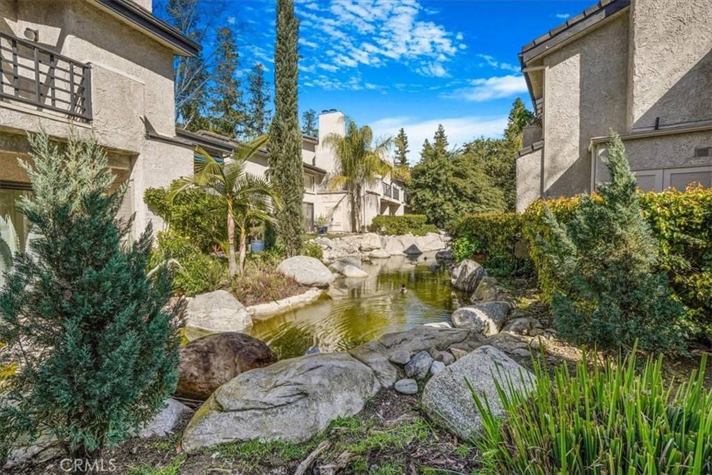 Agoura Hills, CA 91301,5704 Skyview WAY #C