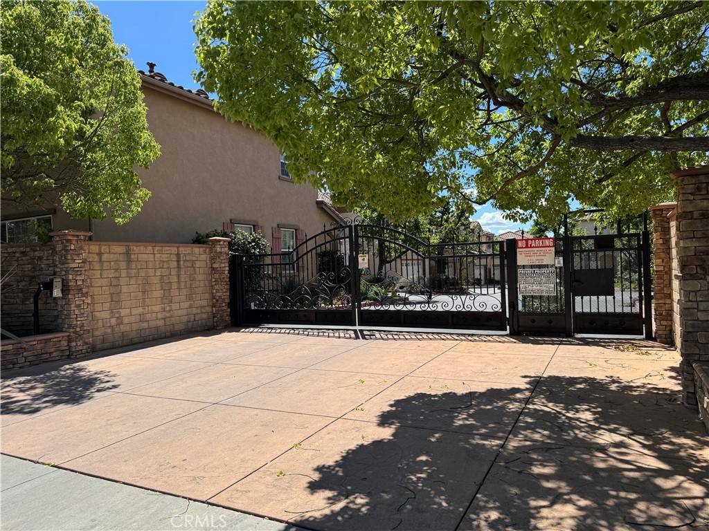 Sylmar, CA 91342,14647 Avenida De Mirada