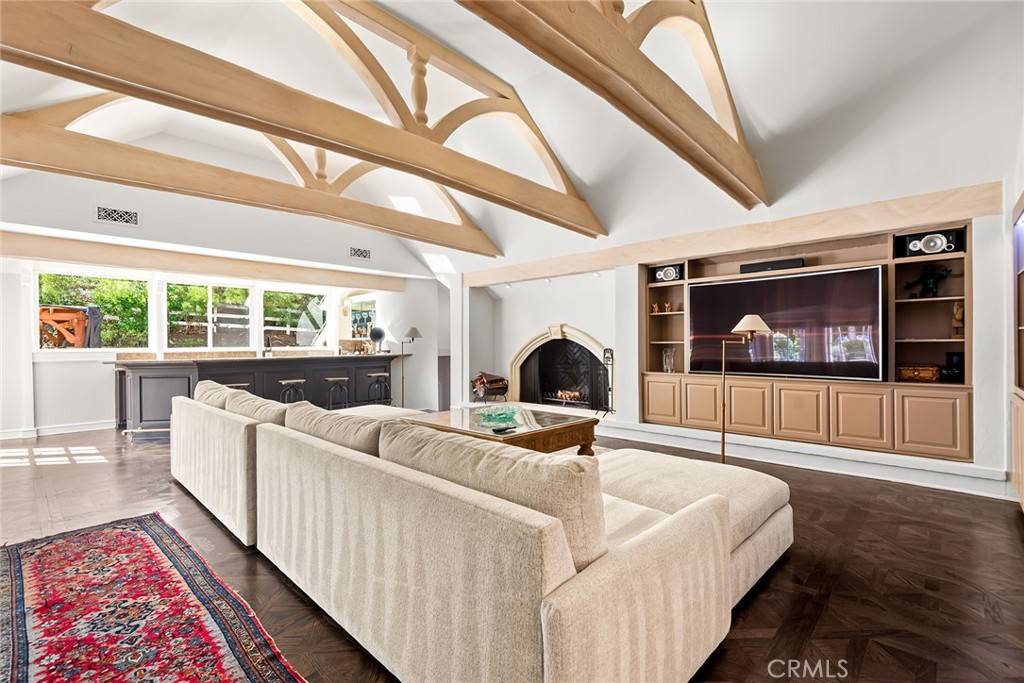 24308 BRIDLE TRAIL RD Hidden Hills, CA 91302