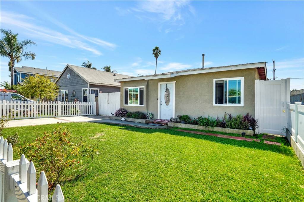 Hawthorne, CA 90250,5146 W 135th ST