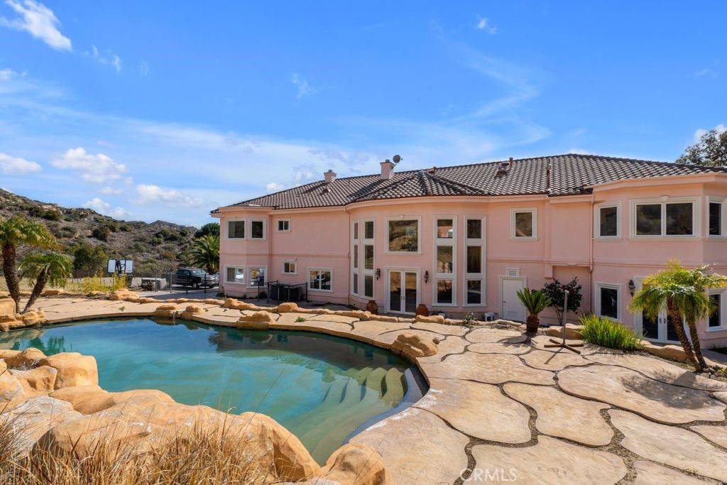 Bell Canyon, CA 91307,15 Maverick LN