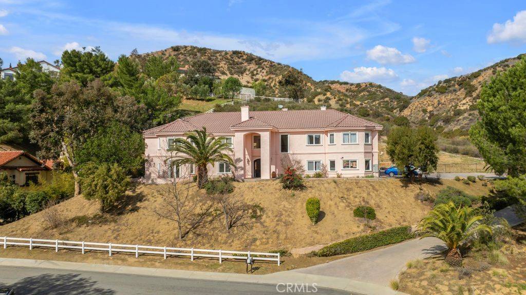 Bell Canyon, CA 91307,15 Maverick LN