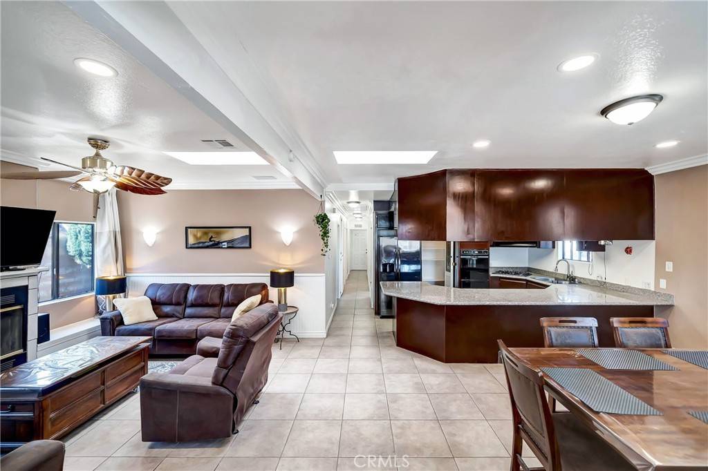 Quartz Hill, CA 93536,4539 W Avenue M8