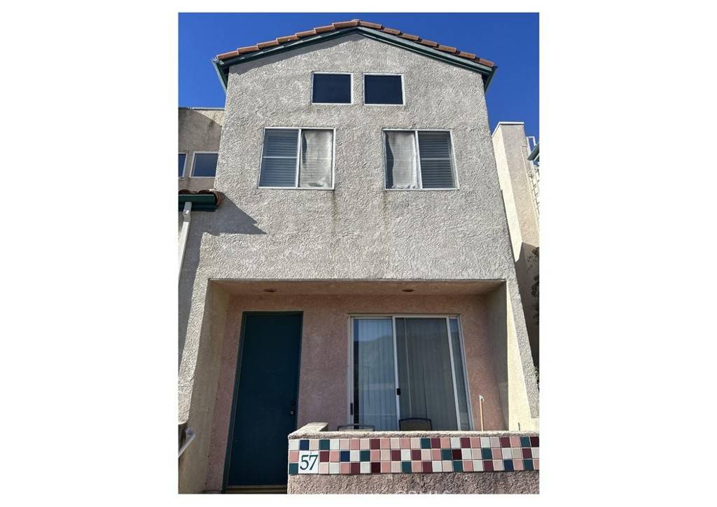 Sylmar, CA 91342,13901 Olive View LN #57