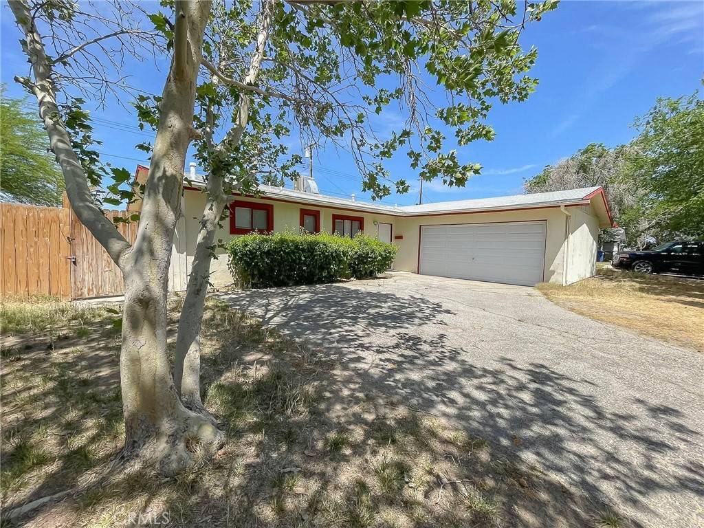 Lancaster, CA 93535,45567 Andale AVE