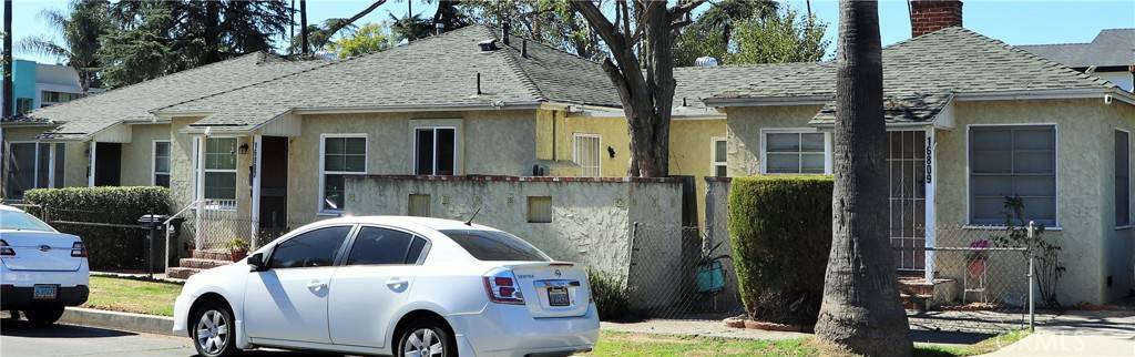 Lake Balboa, CA 91406,16805 Sherman Way