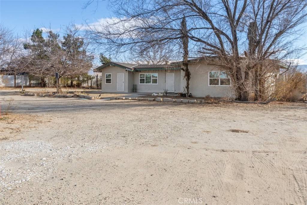 Palmdale, CA 93591,9808 E Avenue Q4