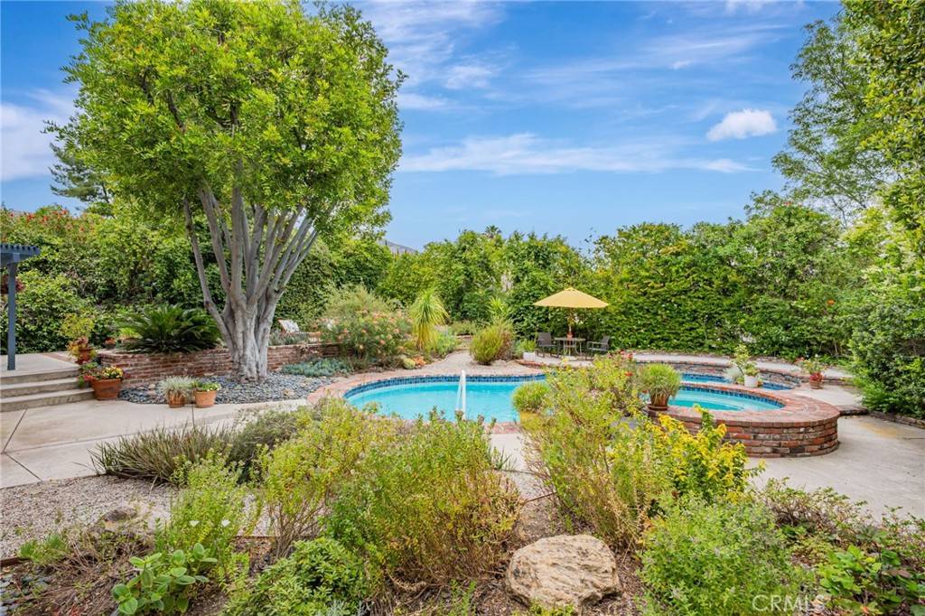 Calabasas, CA 91301,27072 Esward DR