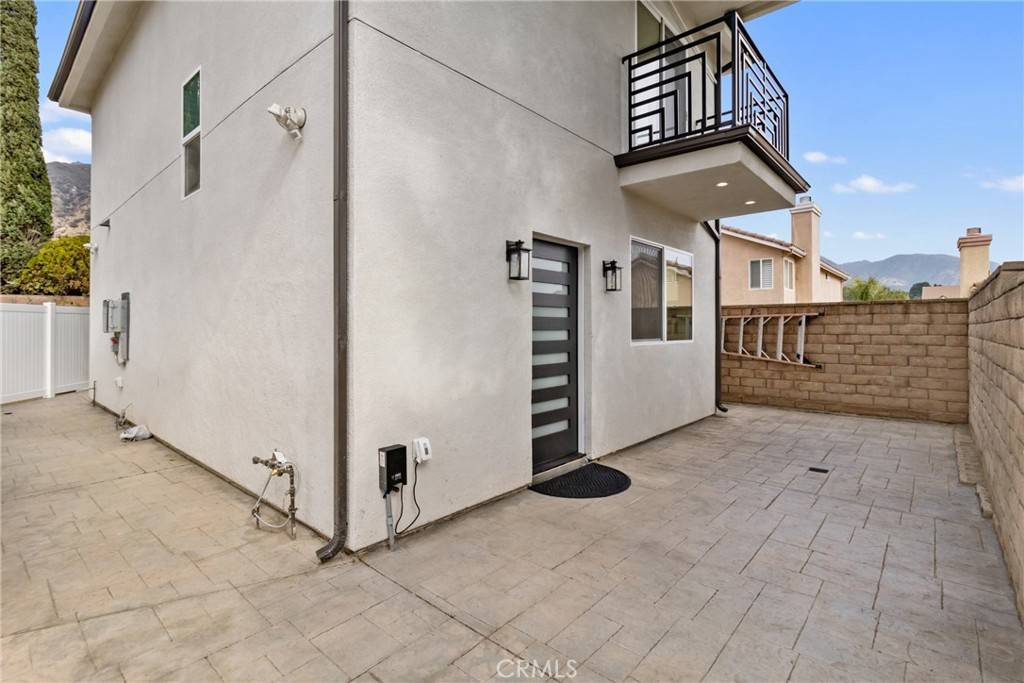 Sylmar, CA 91342,13564 Polk ST