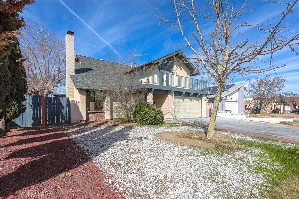 Lancaster, CA 93535,44633 Benald ST