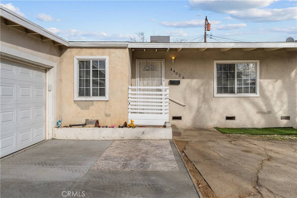 Lancaster, CA 93534,44026 Heaton AVE