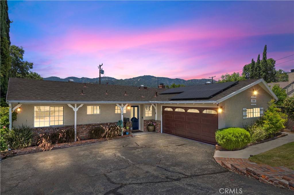 La Crescenta, CA 91214,3104 Altura AVE
