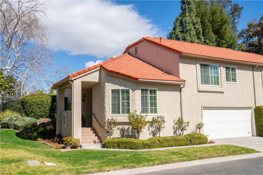 Newhall, CA 91321,26346 Rainbow Glen DR